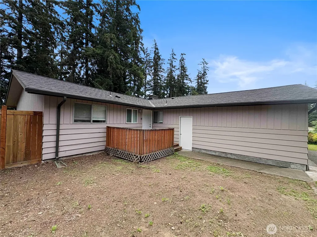 26454 170th Avenue SE Covington WA 98042