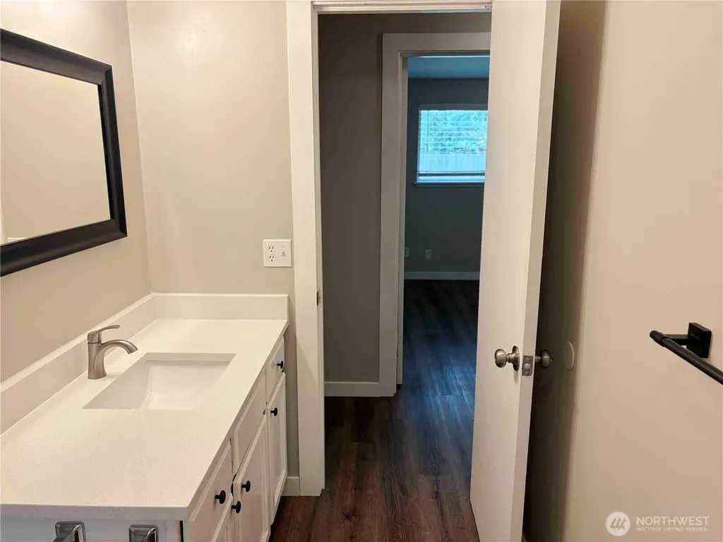 26454 170th Avenue SE Covington WA 98042