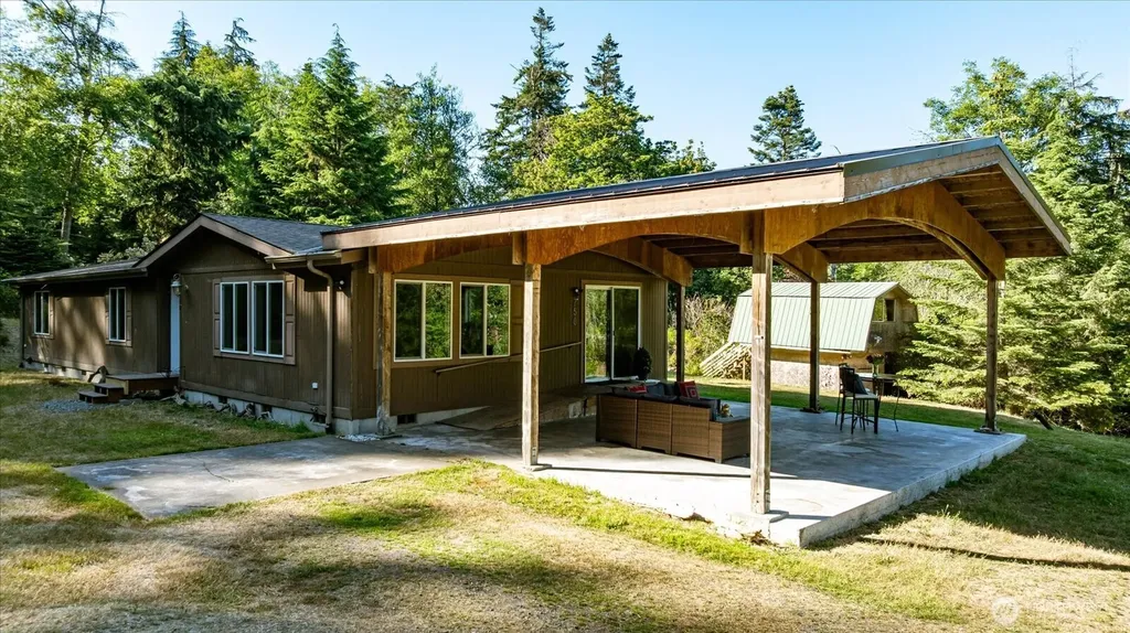 750 Race Road Coupeville WA 98239