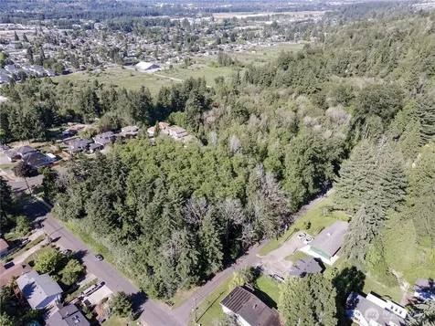 1701 13th Street SE Puyallup WA 98372