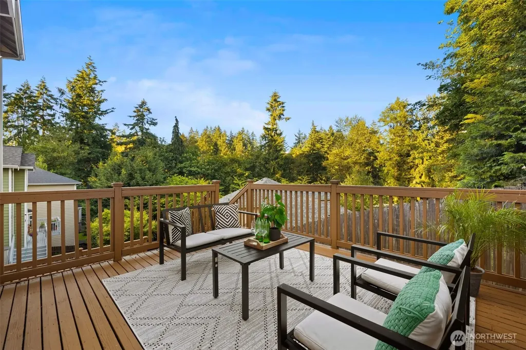 1756 Monroe Avenue NE Renton WA 98056