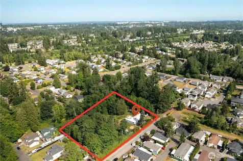14808 Larch Way Lynnwood WA 98087