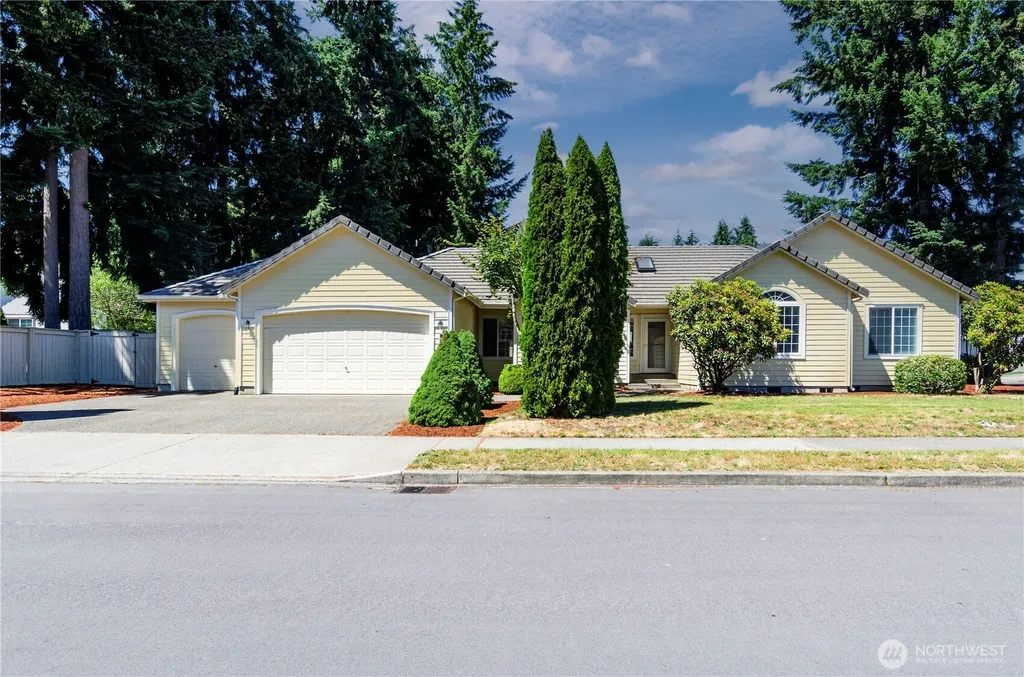 9208 Vancouver Drive NE Lacey WA 98516