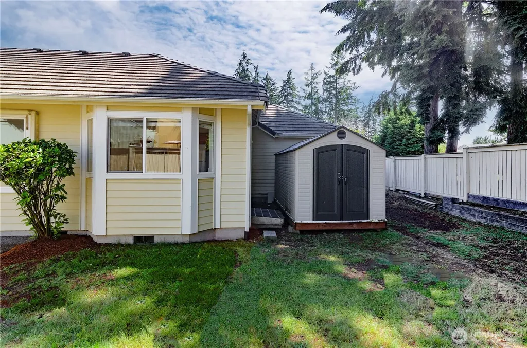 9208 Vancouver Drive NE Lacey WA 98516