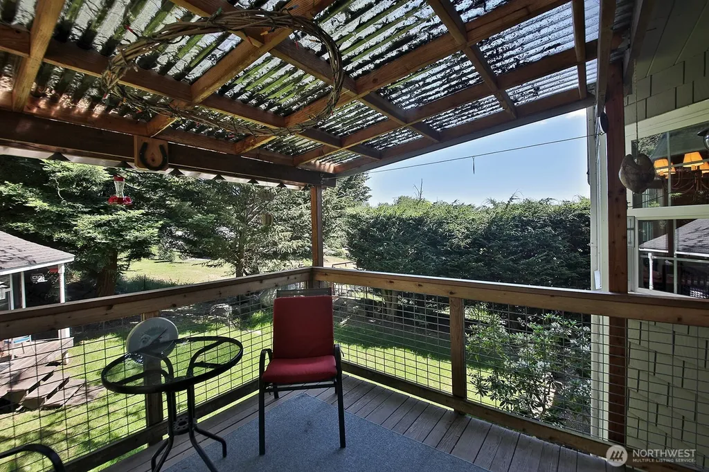 1383 Joseph Lane Freeland WA 98249