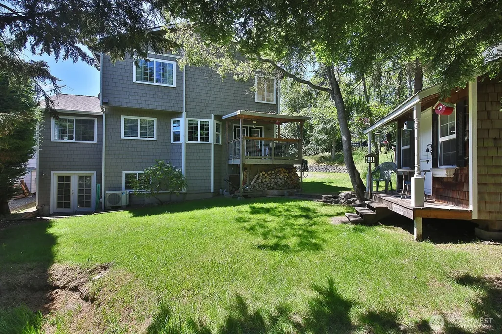 1383 Joseph Lane Freeland WA 98249