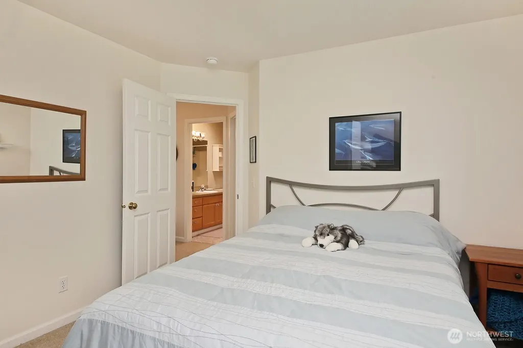 1383 Joseph Lane Freeland WA 98249