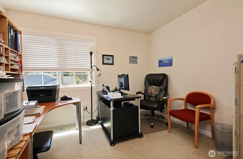 1383 Joseph Lane Freeland WA 98249