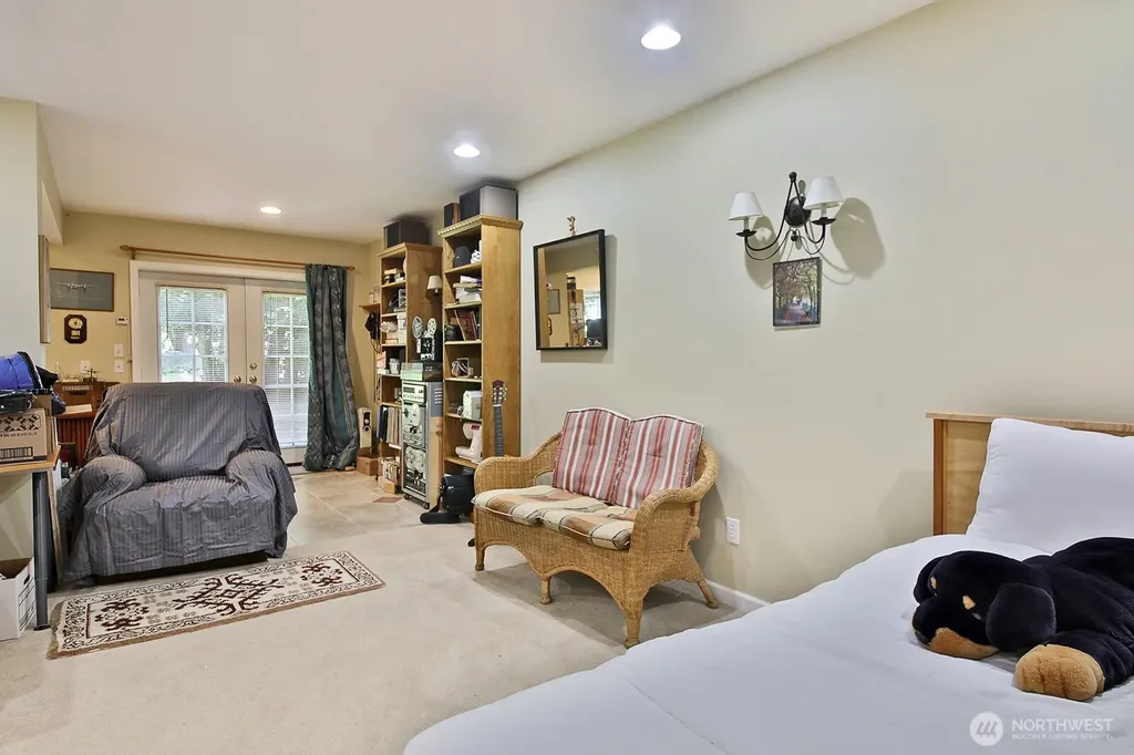 1383 Joseph Lane Freeland WA 98249