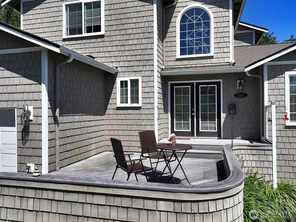 1383 Joseph Lane Freeland WA 98249