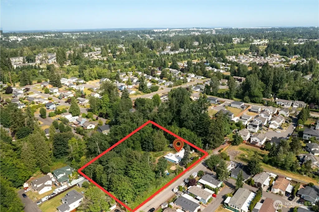 14808 Larch Way Lynnwood WA 98087