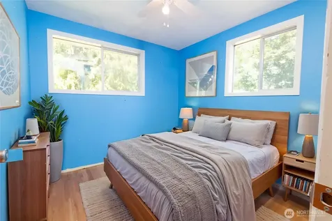 14808 Larch Way Lynnwood WA 98087