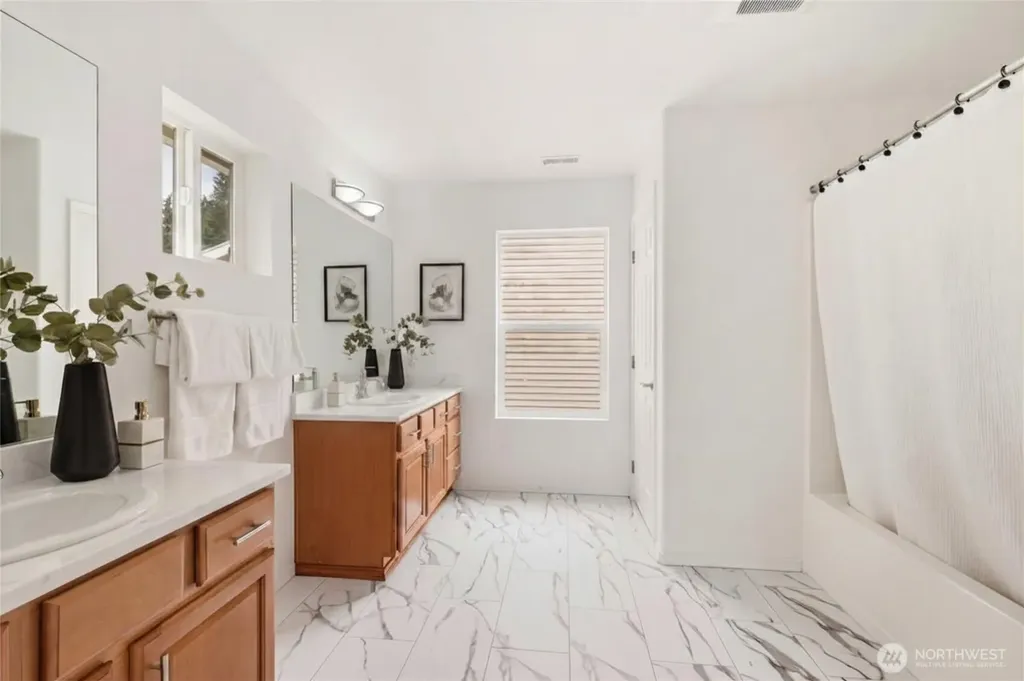 2108 250th Place SE Sammamish WA 98075