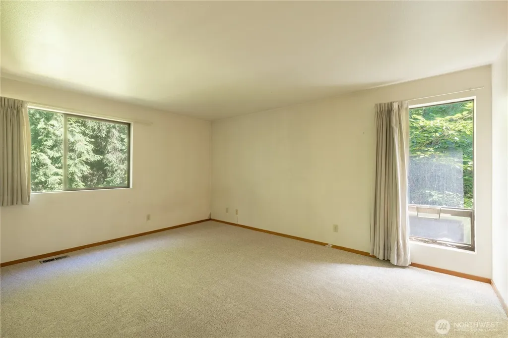 3921 108th Avenue NE Bellevue WA 98004