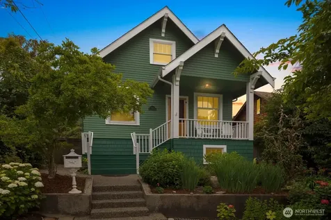 4611 34th Avenue W Seattle WA 98199
