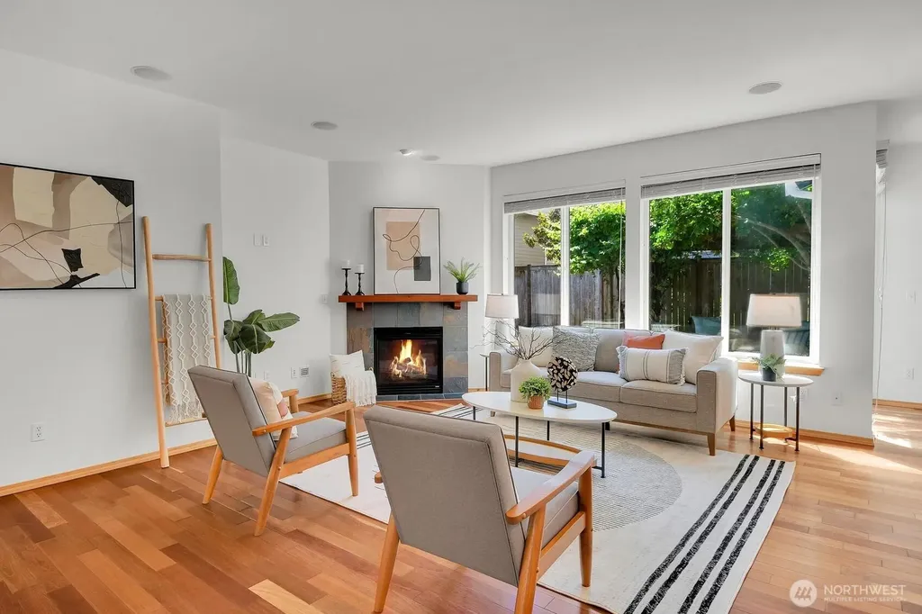 12940 NE 200th Place Woodinville WA 98072