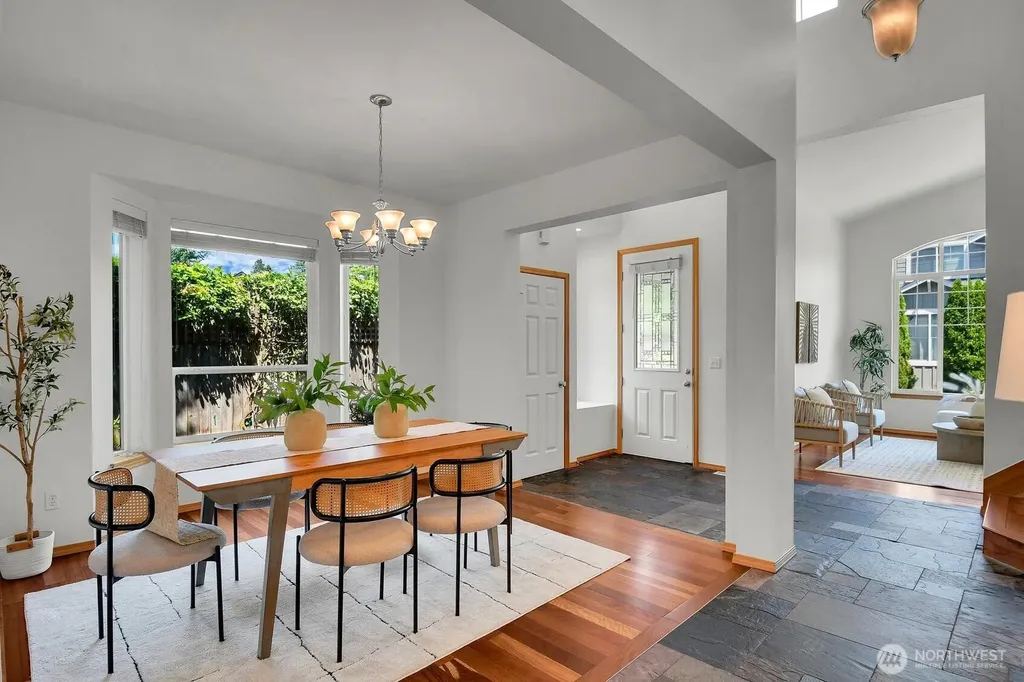 12940 NE 200th Place Woodinville WA 98072