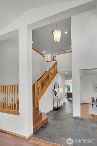 12940 NE 200th Place Woodinville WA 98072