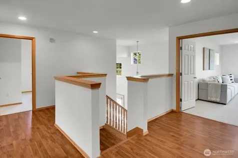 12940 NE 200th Place Woodinville WA 98072