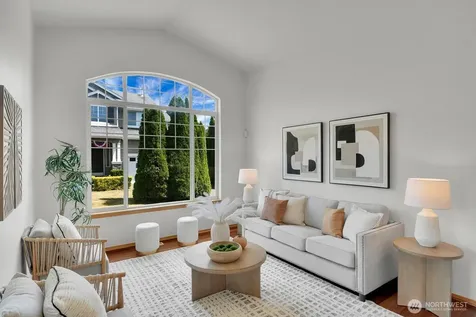 12940 NE 200th Place Woodinville WA 98072