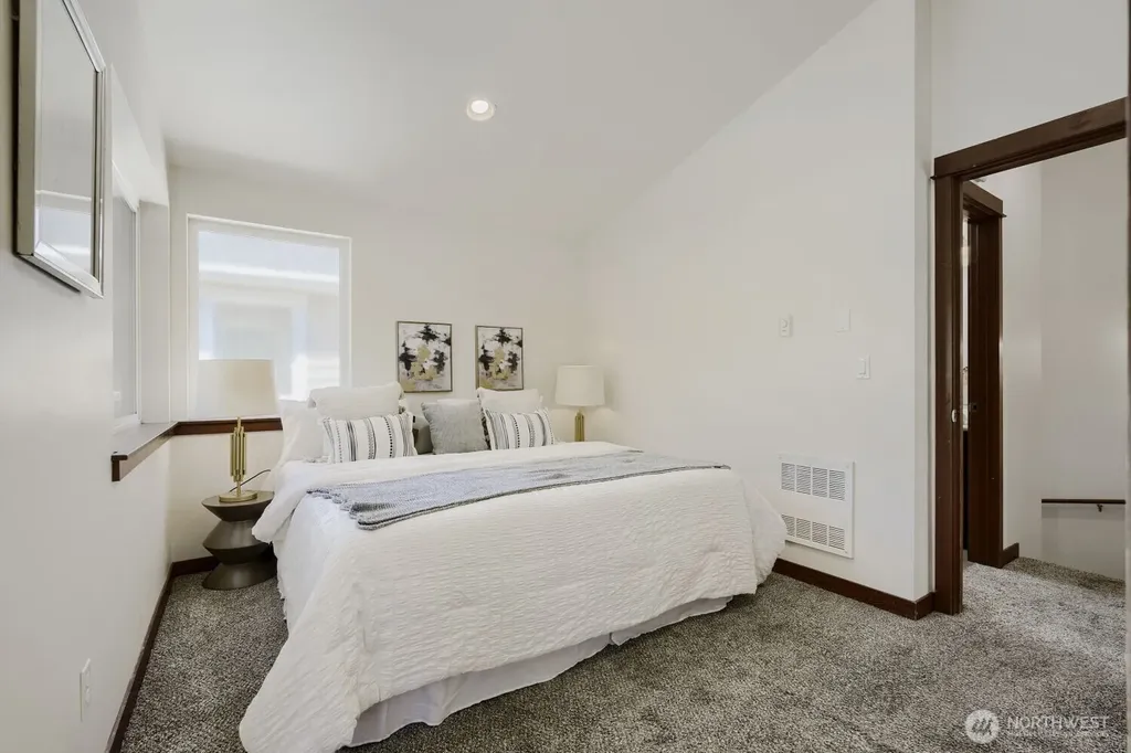 9519 8th Avenue NW Seattle WA 98117