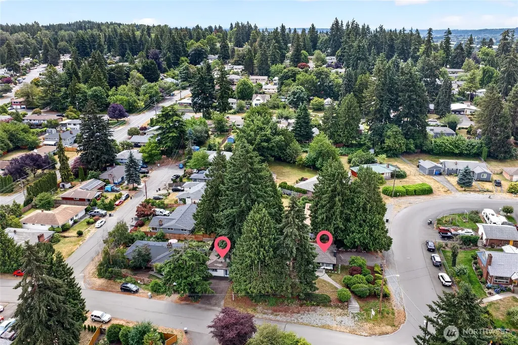 1210 E Seattle Street Kent WA 98030