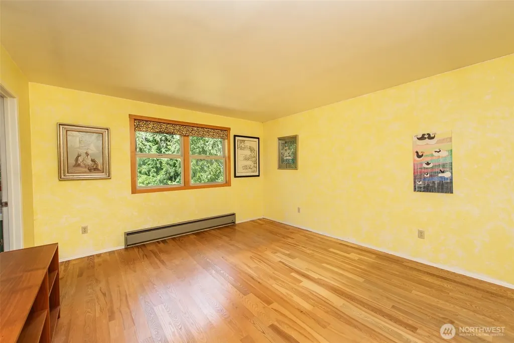 477 Glass Road Port Angeles WA 98362