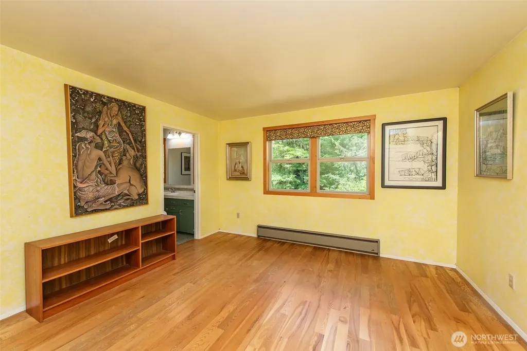 477 Glass Road Port Angeles WA 98362