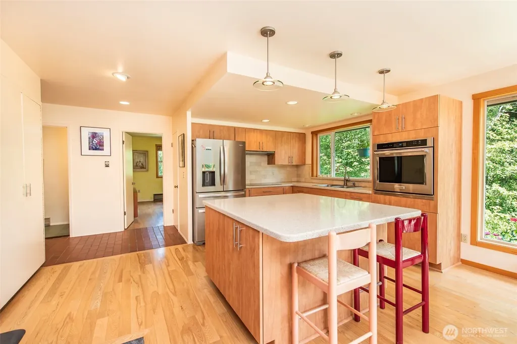 477 Glass Road Port Angeles WA 98362