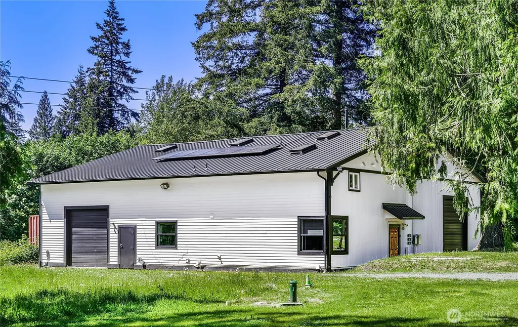 8551 250th Avenue NE Redmond WA 98053