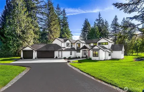 8551 250th Avenue NE Redmond WA 98053