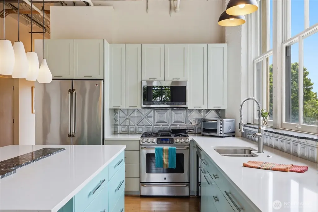 707 S Snoqualmie Street Seattle WA 98108