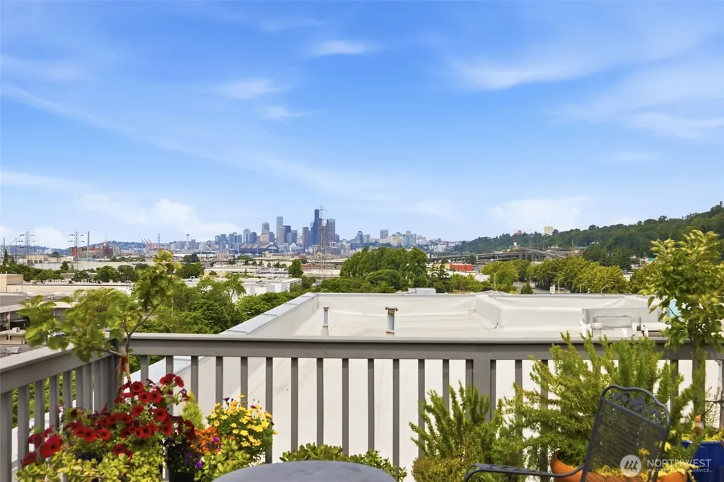 707 S Snoqualmie Street Seattle WA 98108