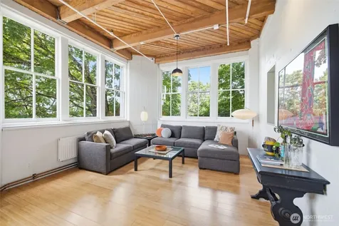 707 S Snoqualmie Street Seattle WA 98108