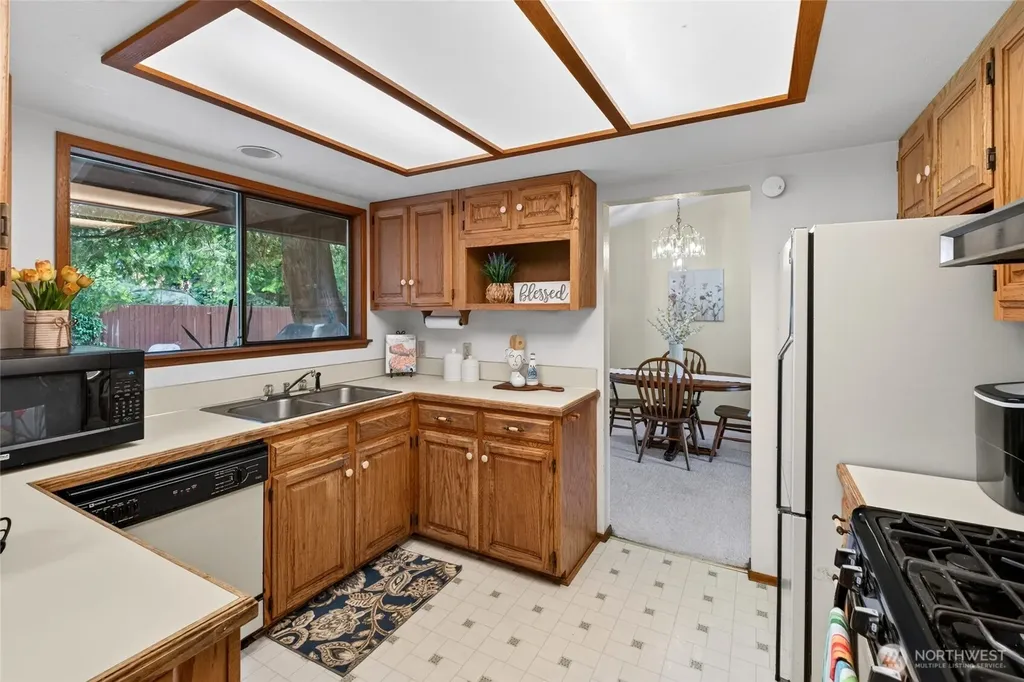 5000 NE 6th Street Renton WA 98059