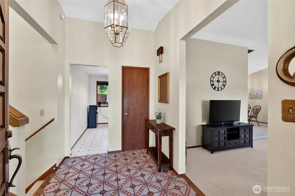 5000 NE 6th Street Renton WA 98059