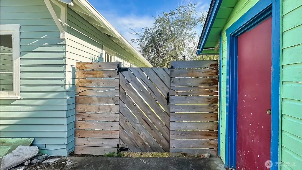 1813 Gise Street Port Townsend WA 98368