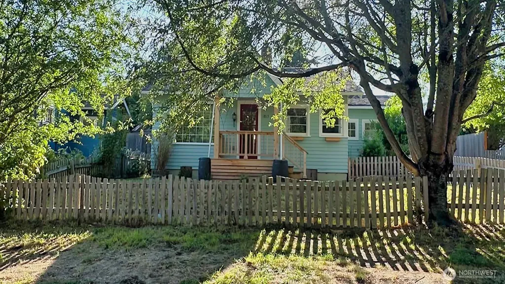 1813 Gise Street Port Townsend WA 98368