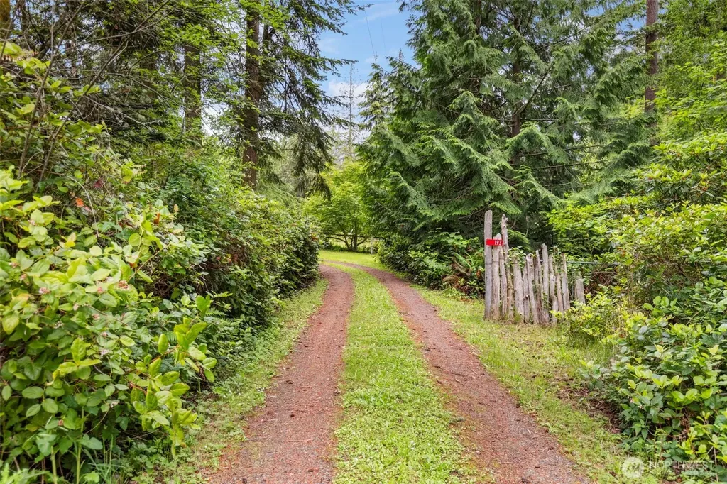 193 Plute Road Nordland WA 98358