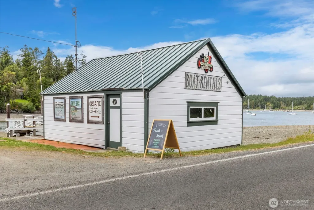 193 Plute Road Nordland WA 98358
