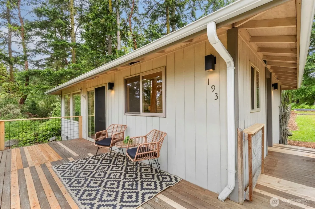 193 Plute Road Nordland WA 98358