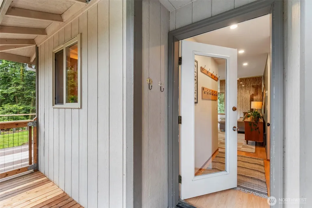 193 Plute Road Nordland WA 98358