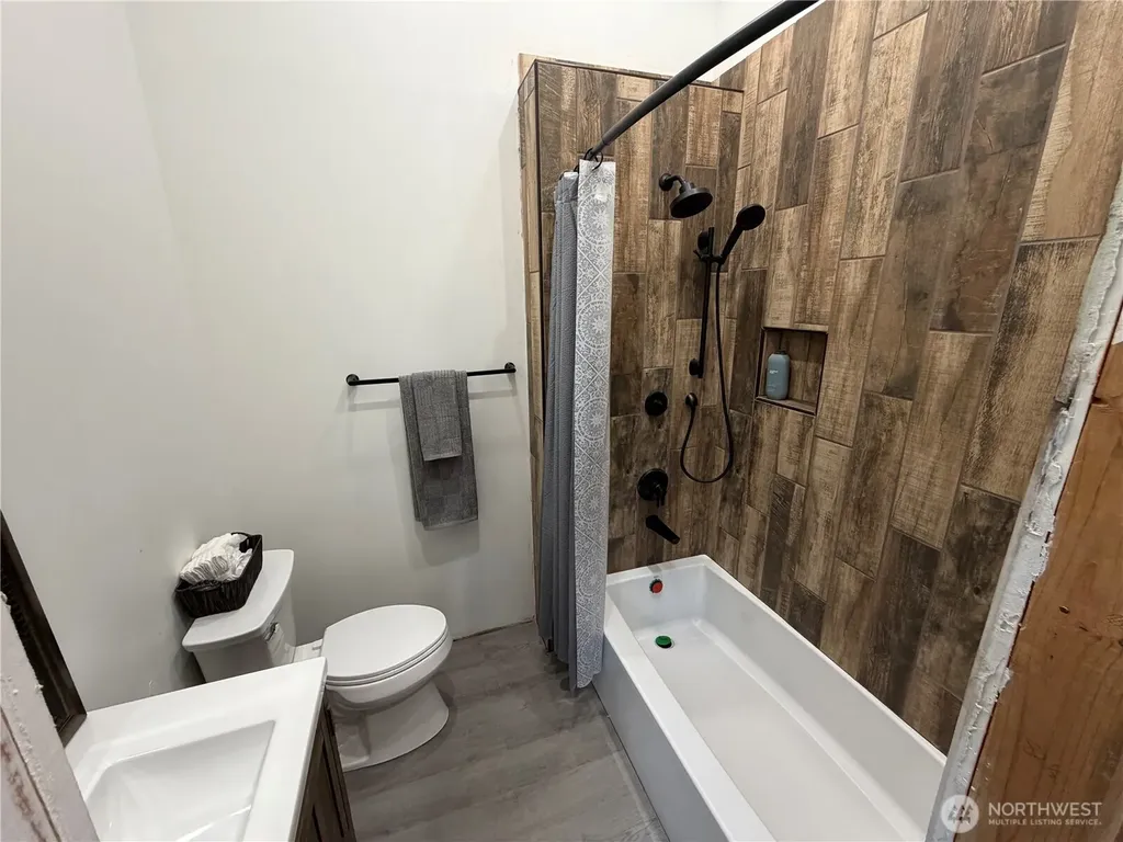 1330 Black Hawk Drive Cle Elum WA 98922