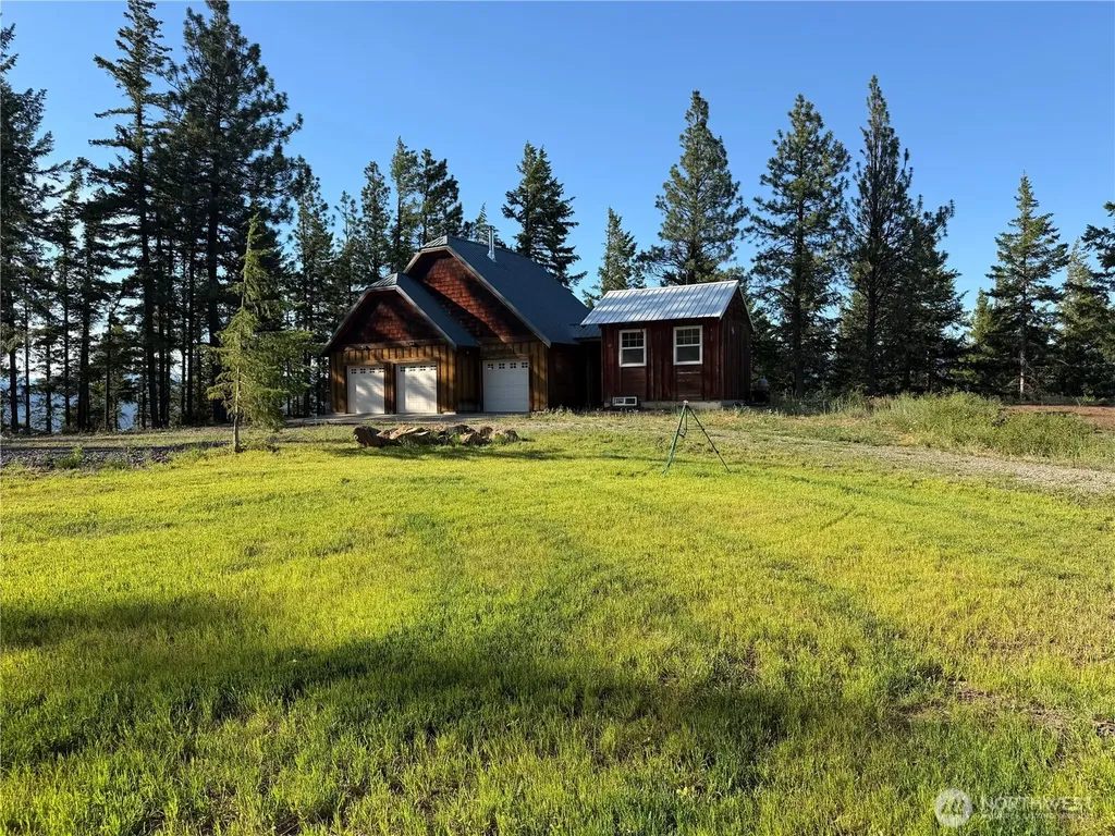 1330 Black Hawk Drive Cle Elum WA 98922