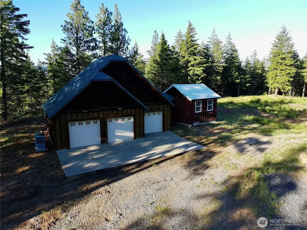 1330 Black Hawk Drive Cle Elum WA 98922