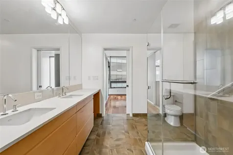 2033 2nd Avenue Seattle WA 98121