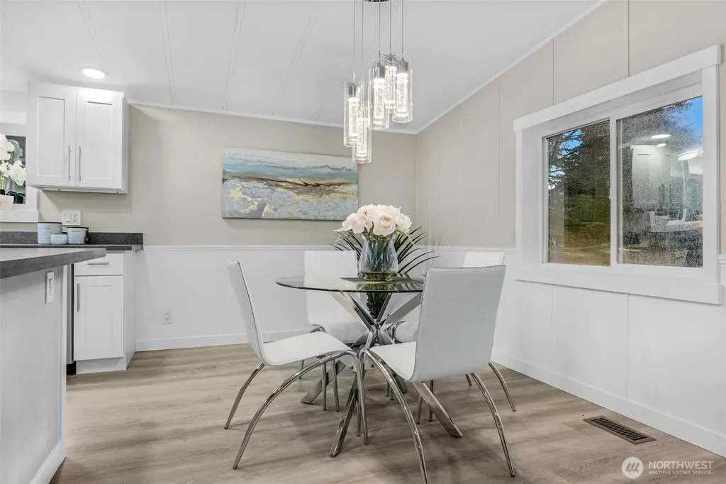 931 236th Place SW Bothell WA 98021