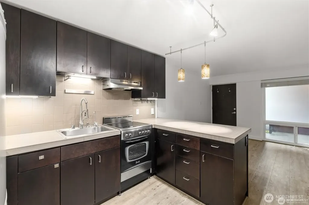 752 Bellevue Avenue E Seattle WA 98102