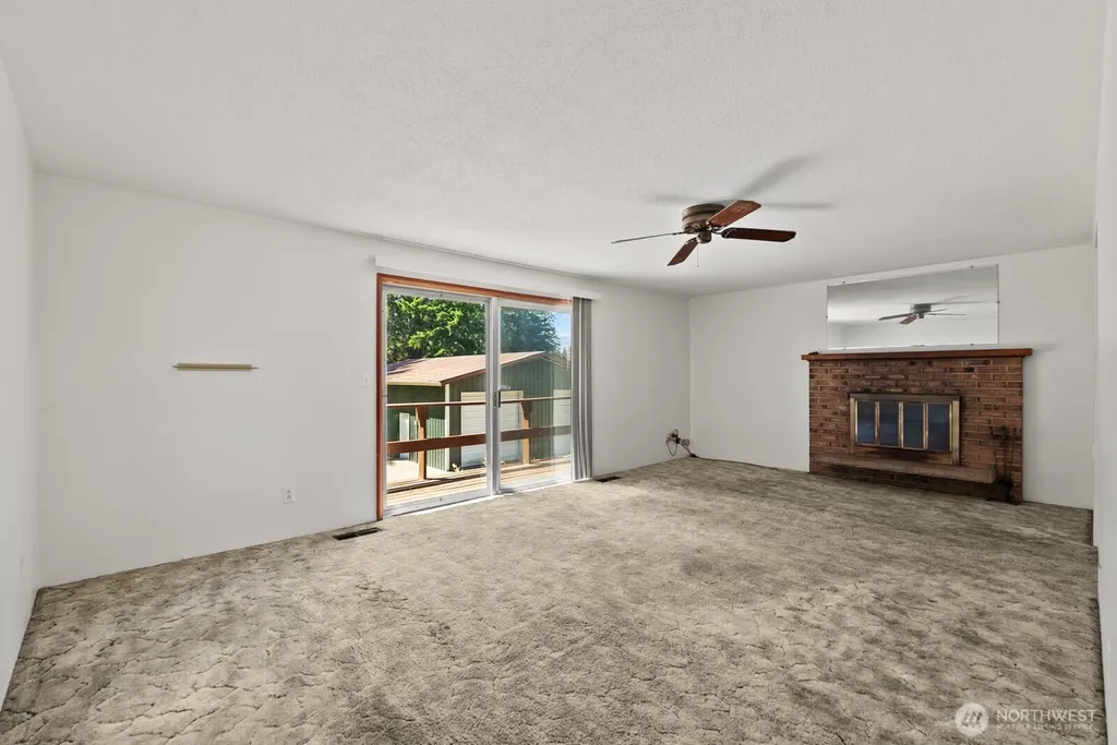 2224 168th Street E Tacoma WA 98445