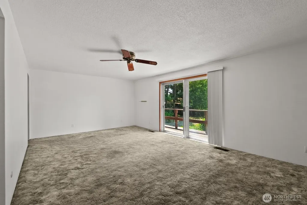 2224 168th Street E Tacoma WA 98445